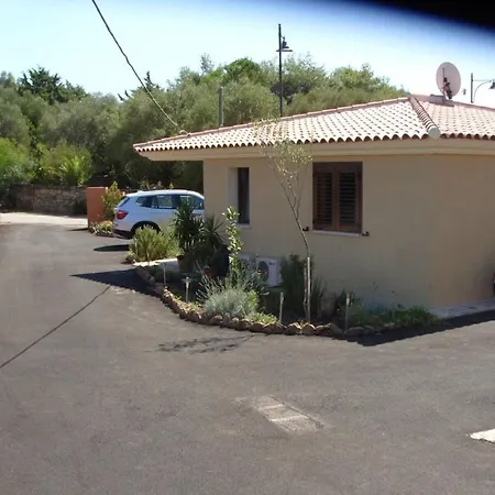 Hébergement de vacances 2casadelfaro Con Giardino Bbq 600m Dal Mare Olbia