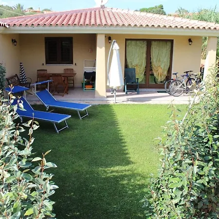 Casa vacanze 2casadelfaro Con Giardino Bbq 600m Dal Mare Olbia
