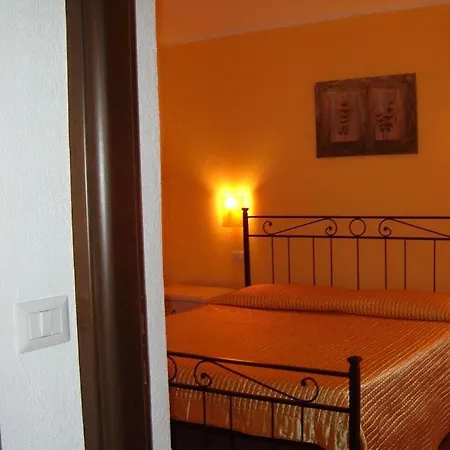 Casa vacanze 2casadelfaro Con Giardino Bbq 600m Dal Mare Olbia